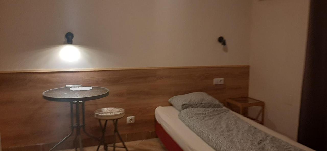 布达佩斯Apartman Vorosmarty公寓 外观 照片